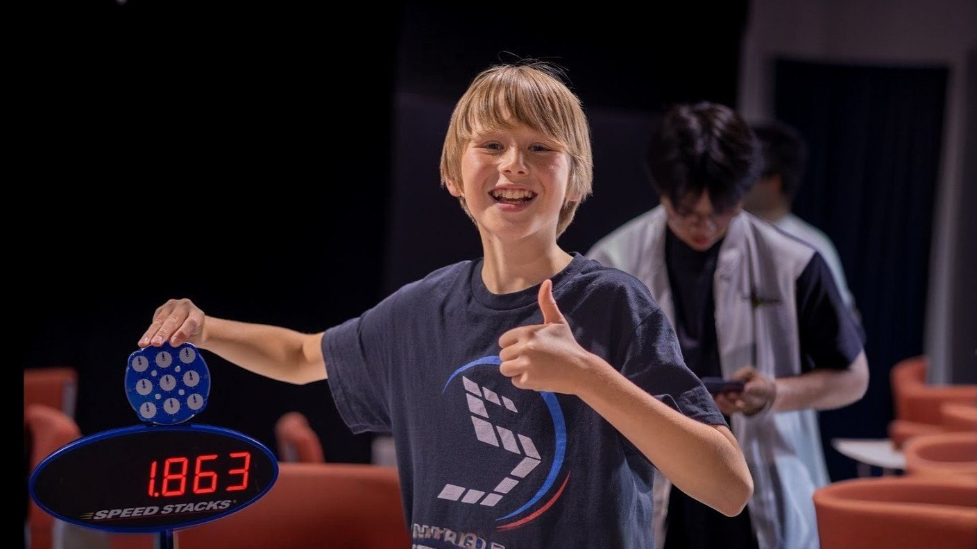 رکورد روبیک کلاک شکسته شد!