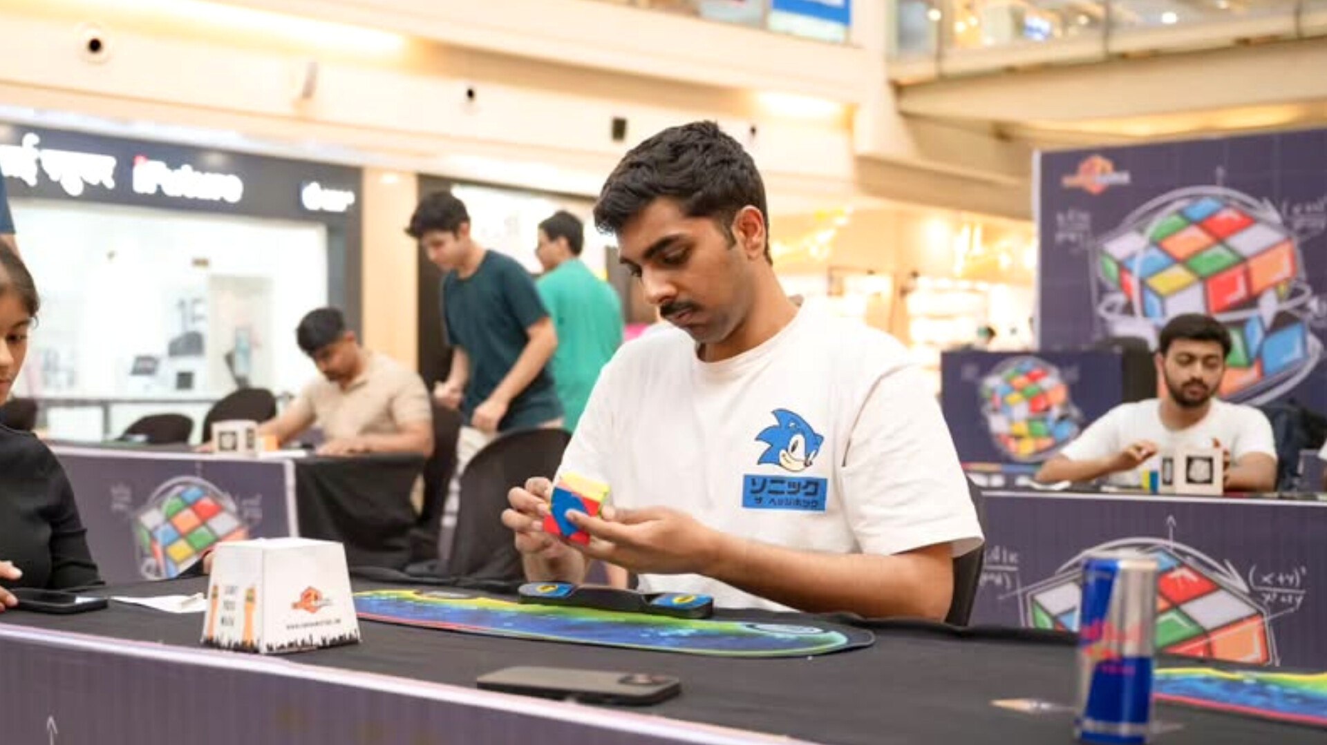 رکورد اسکیوب آسیا شکسته شد